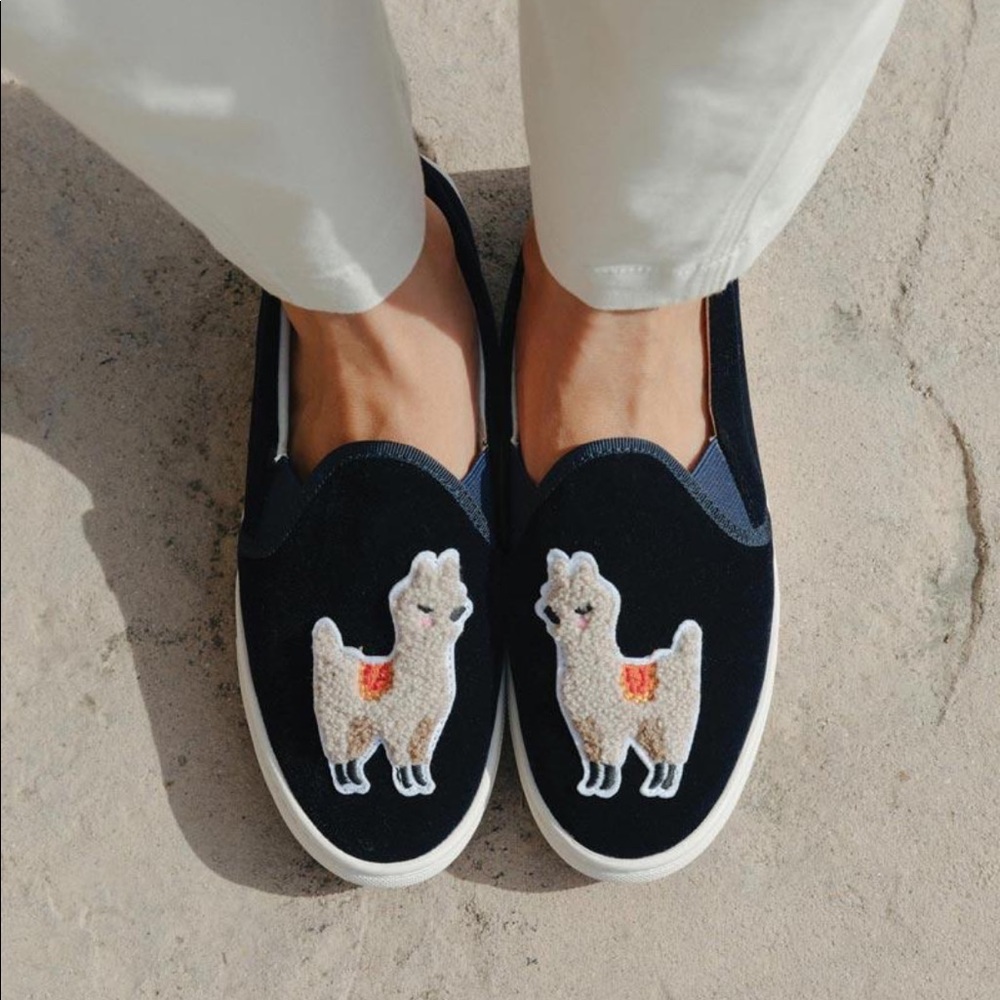 Soludos llama velvet loafers. Barely worn! Size 6